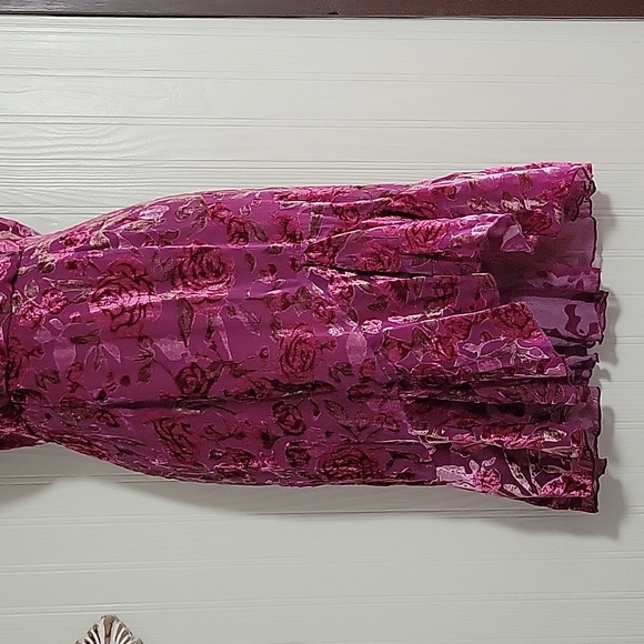 Lucy Paris dress - Picture 3 of 8